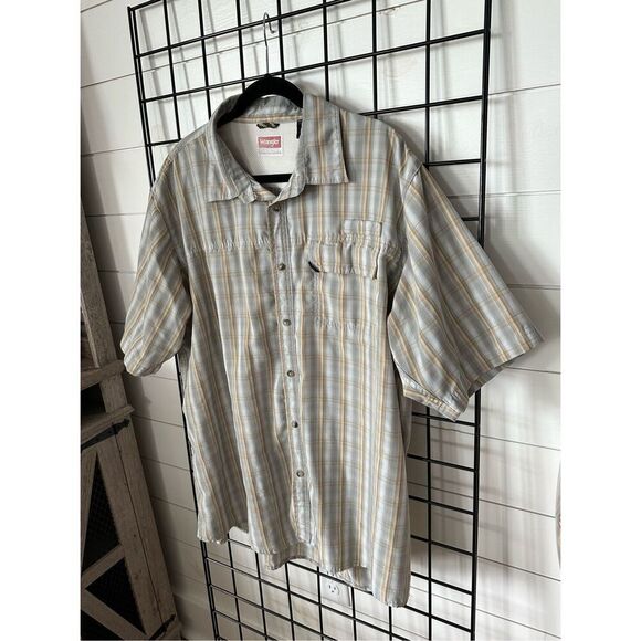 VTG Wrangler Premium Quality Shirt Mens XL Short Sleeves Plaid Button Down - Picture 5 of 11
